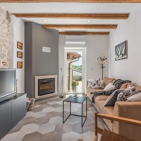 Beautiful Stone House - Villa Parentium With Private Pool Dracevac Exterior photo